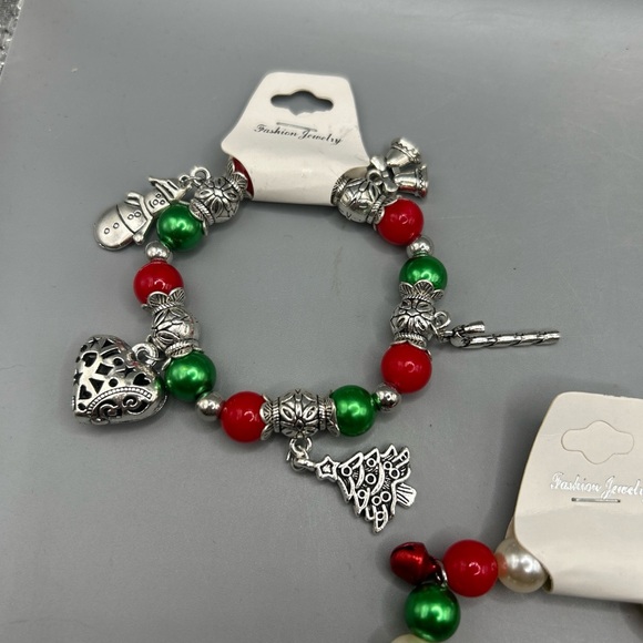 Christmas Stretch Beaded charm Bracelet Set Fashion Jewelry Gift Set NEW - Picture 2 of 4